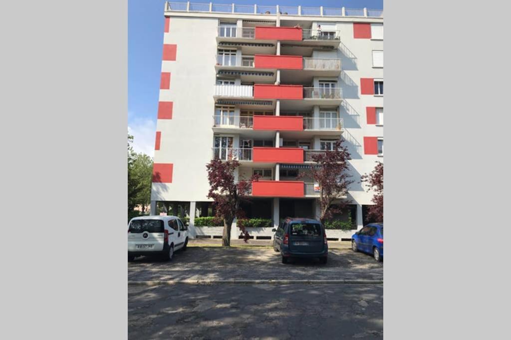 Bel Appartement Avec Vue Et Parking Prive Béziers Buitenkant foto