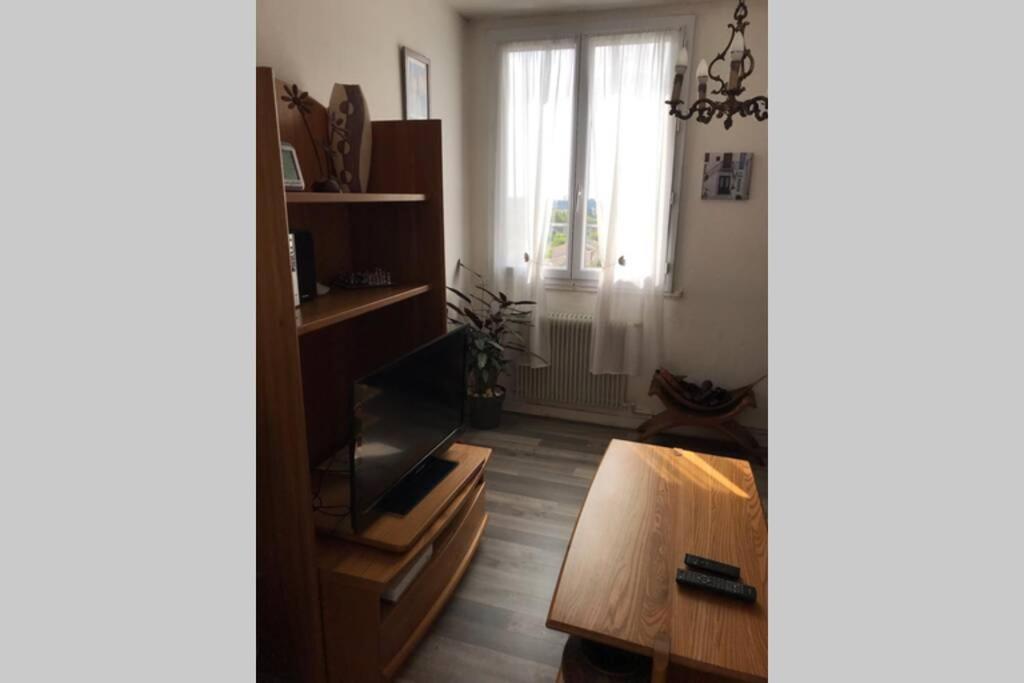 Bel Appartement Avec Vue Et Parking Prive Béziers Buitenkant foto