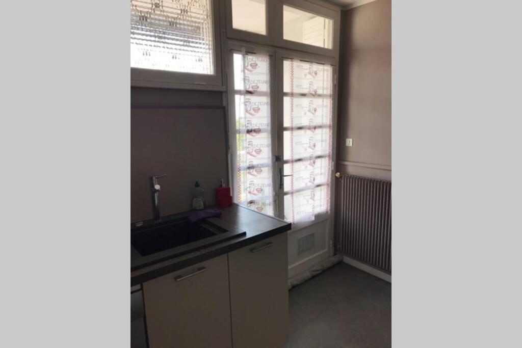 Bel Appartement Avec Vue Et Parking Prive Béziers Buitenkant foto
